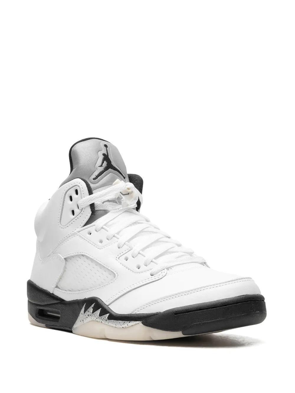 White and Black – Air Jordan 36 | Nouthrive